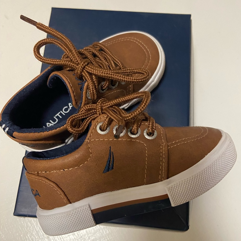 Toddler boy Nautica shoes